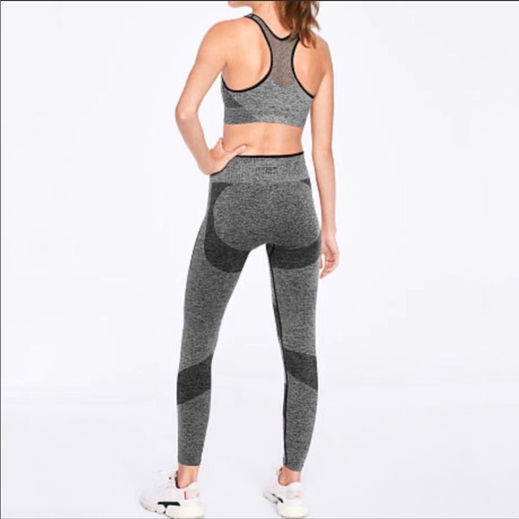 منافس مسبقا رسم pink leggings grey 